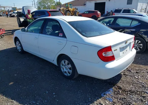 2004 Toyota Camry Le from USA, damaged, VIN 4T1BE32K74U353646